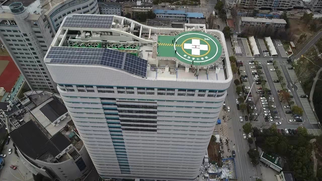 武汉市普仁医院楼顶直升机停机坪